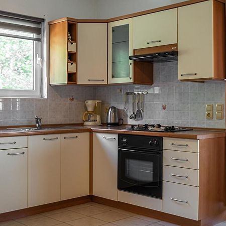 Apartments Kim Раб Екстериор снимка